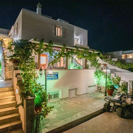 פארוס Kontaratos Studios & Apartments מראה חיצוני תמונה