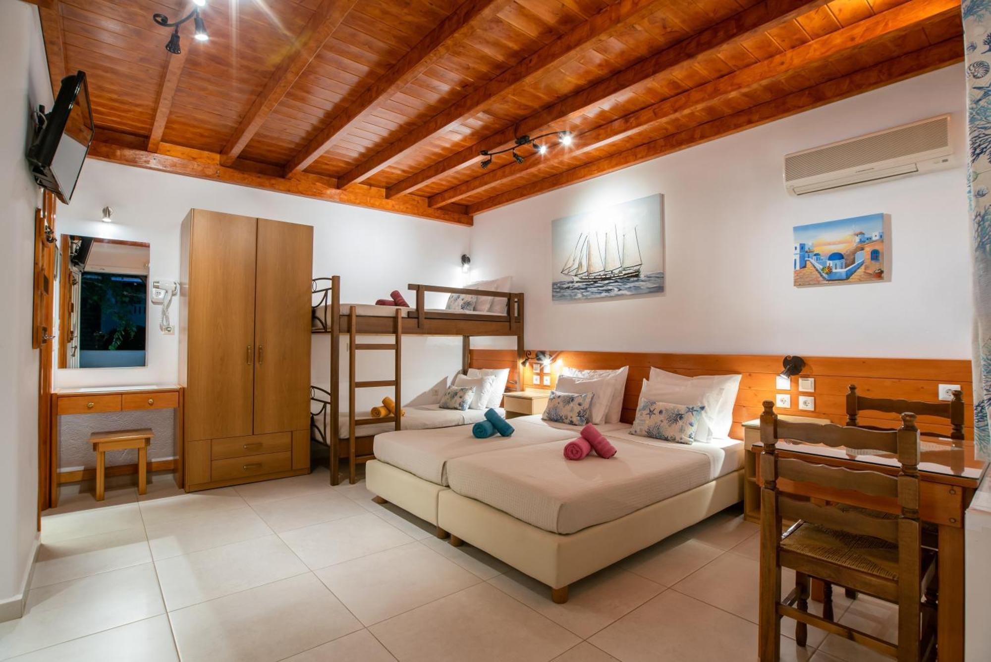 פארוס Kontaratos Studios & Apartments מראה חיצוני תמונה