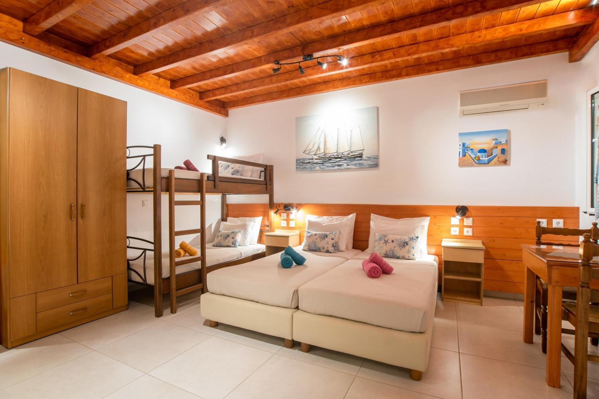 פארוס Kontaratos Studios & Apartments מראה חיצוני תמונה