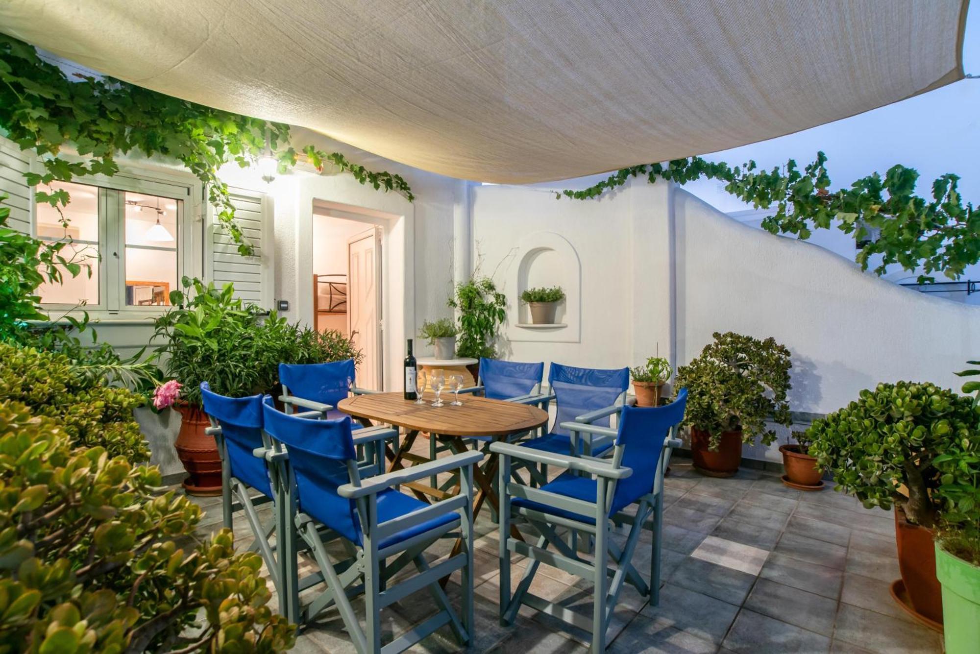פארוס Kontaratos Studios & Apartments מראה חיצוני תמונה