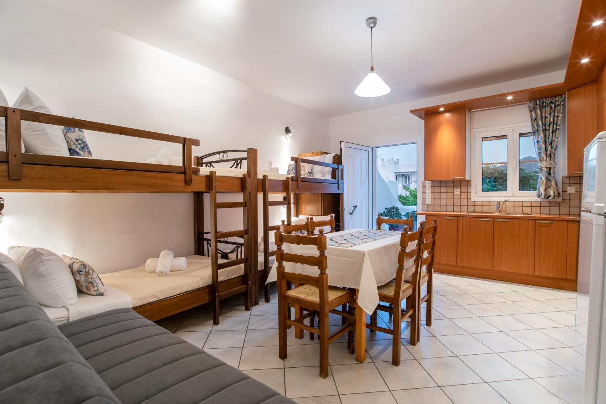 פארוס Kontaratos Studios & Apartments מראה חיצוני תמונה