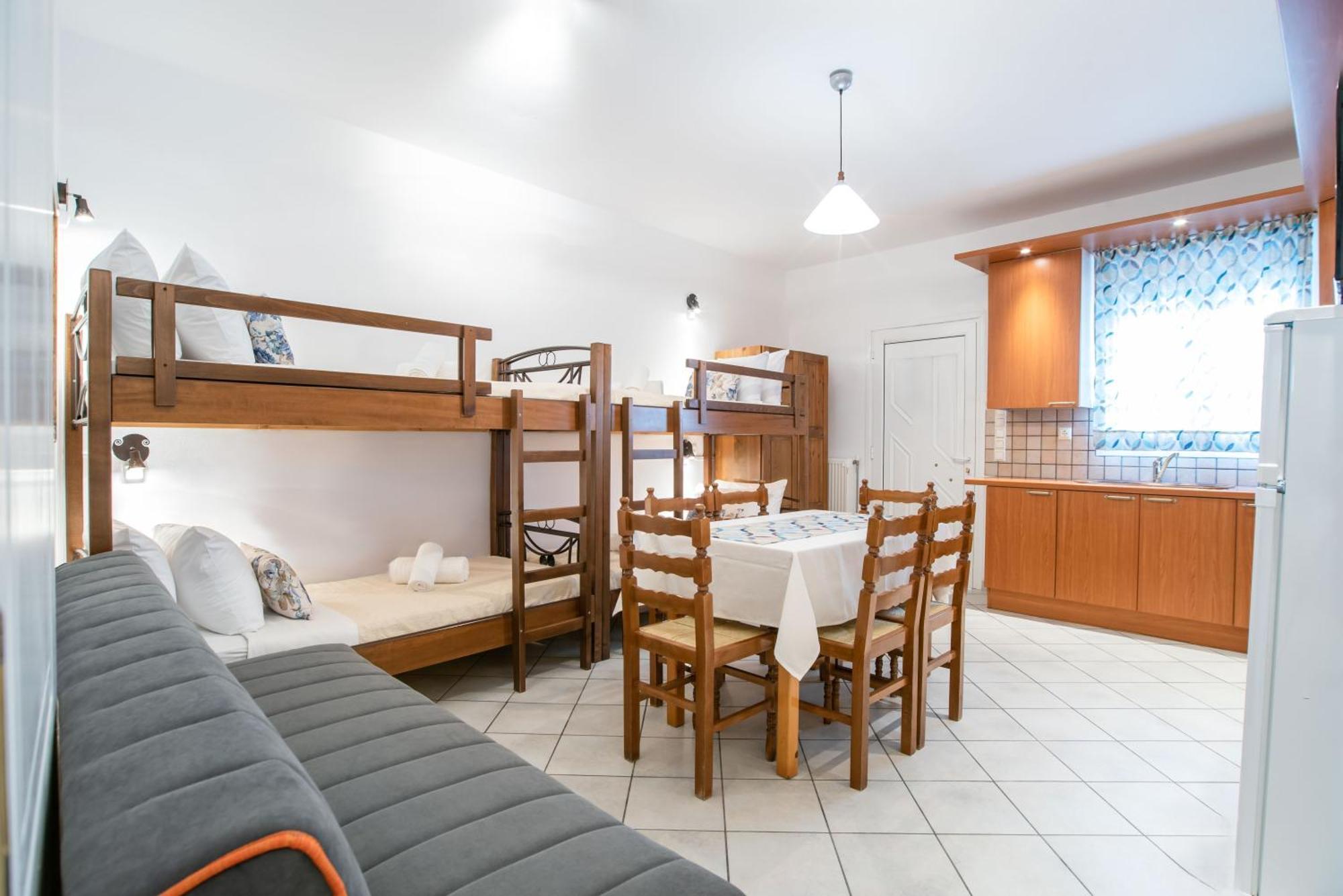 פארוס Kontaratos Studios & Apartments מראה חיצוני תמונה