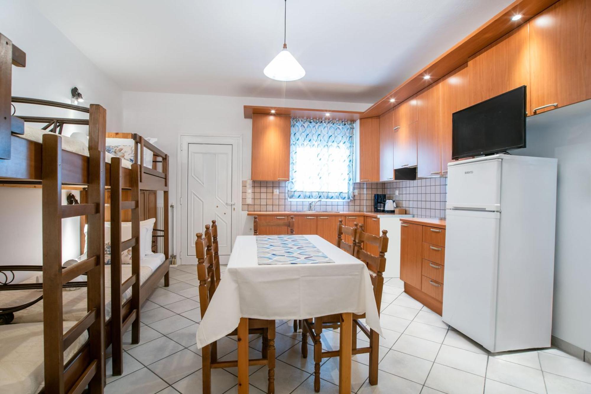 פארוס Kontaratos Studios & Apartments מראה חיצוני תמונה