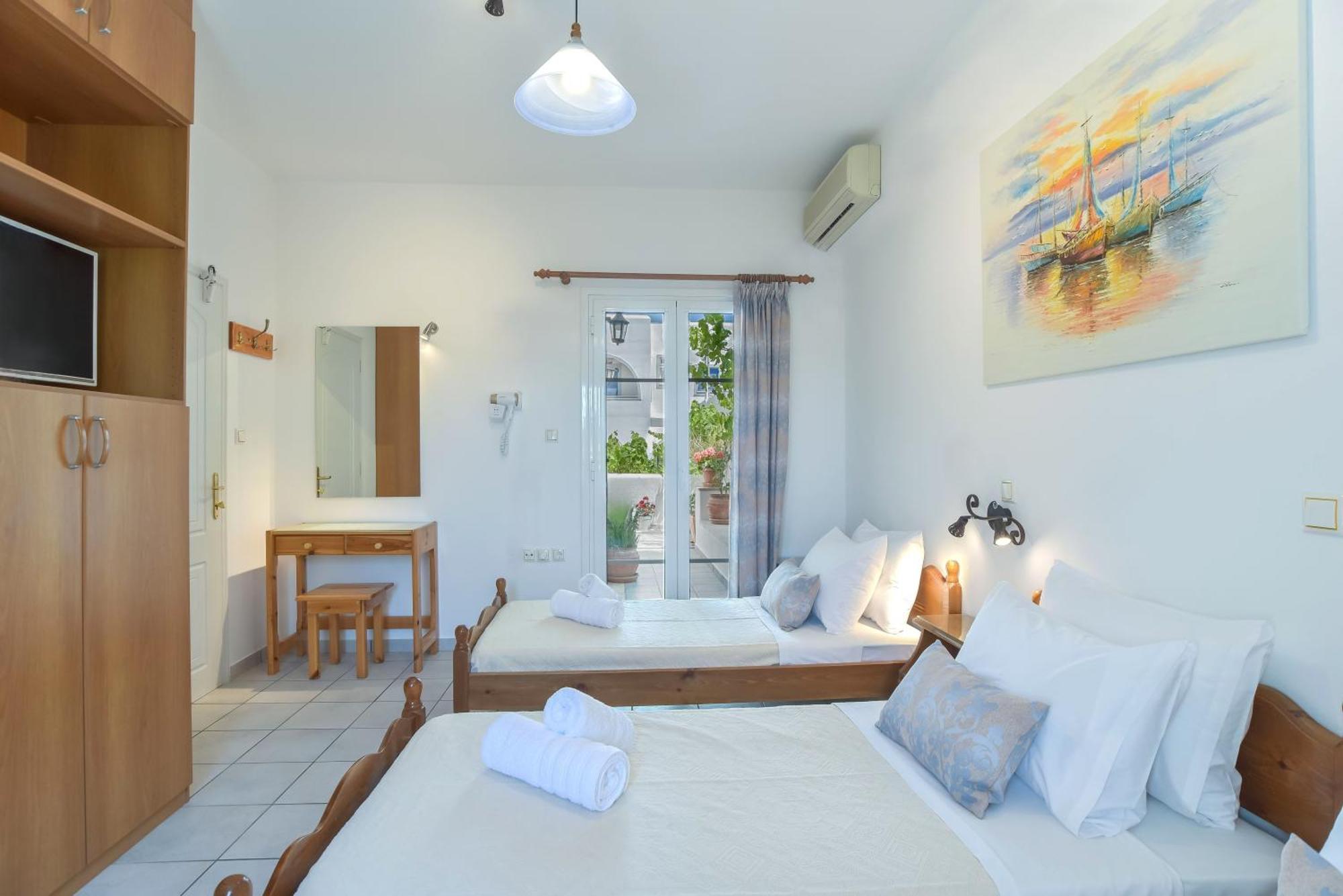 פארוס Kontaratos Studios & Apartments מראה חיצוני תמונה